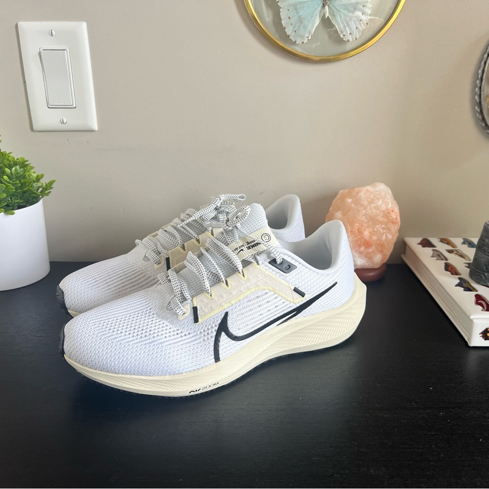 Nike Air Zoom Pegasus 40 Running Shoes